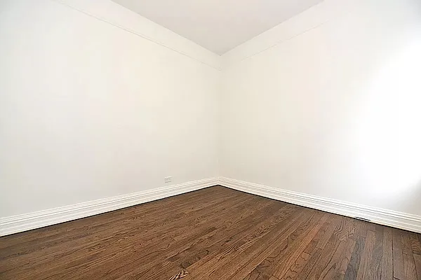 Rented by Corcoran | media 20