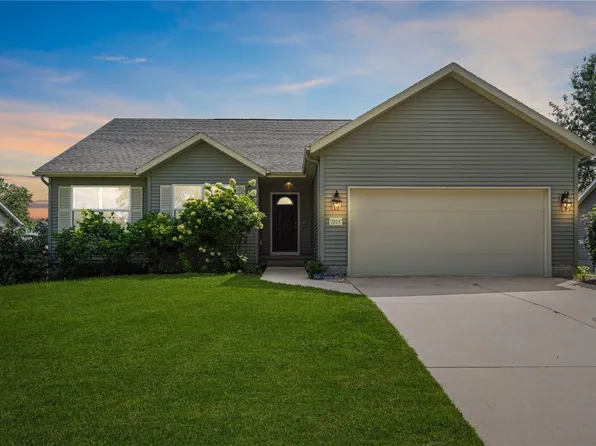 2815 28th Ave SW, Cedar Rapids, IA 52404
