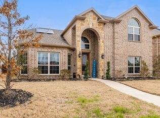 136 Chestnut Ln, Red Oak, TX 75154