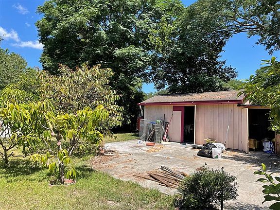 2nd image of 2114 E Navajo Ave