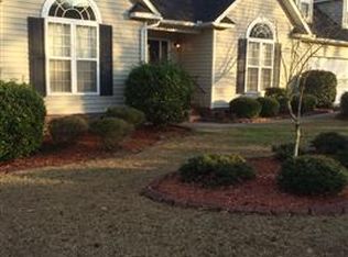206 Plantation Pointe Dr, Elgin, SC 29045