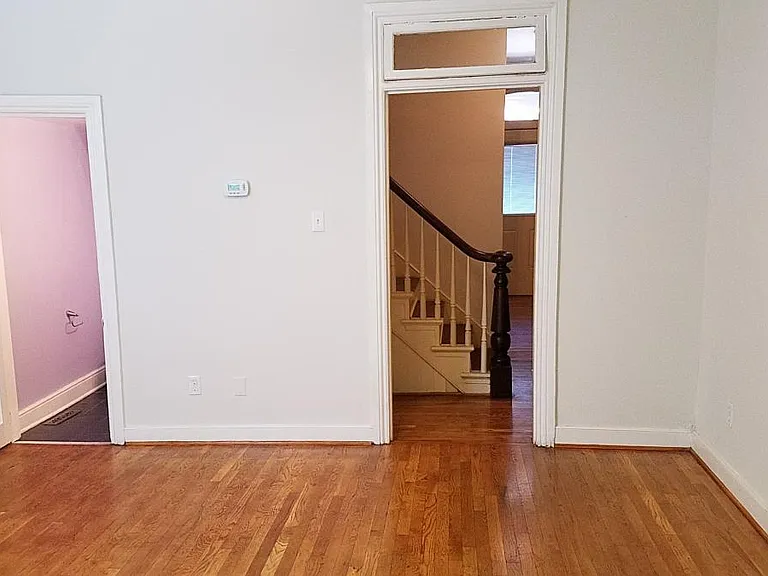 511 Saint James St — Photo 17