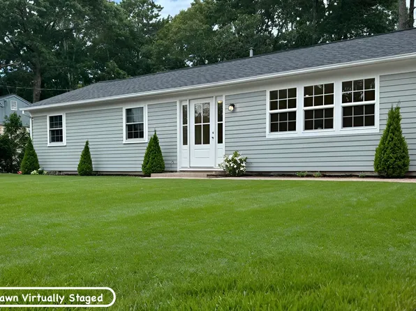 6 Frances Helen Road, Yarmouth Port, MA 02675
