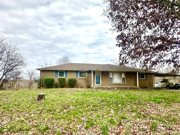 4276 Moore Hollow Rd, Woodlawn, TN 37191