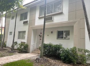 119 Menores Ave APT 6, Coral Gables, FL 33134