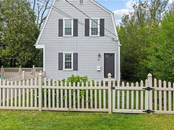 50 Halsey St, Newport, RI 02840