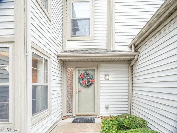 361 S Linden Ct, Warren, OH 44484