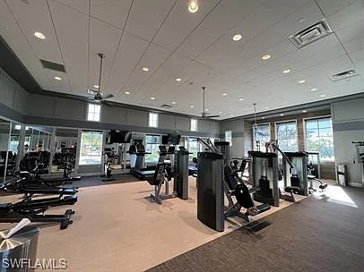 9007 Saint Lucia Dr — Photo 28