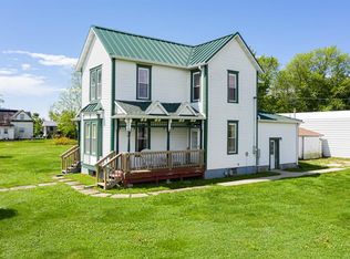501 W North St, Stewardson, IL 62461