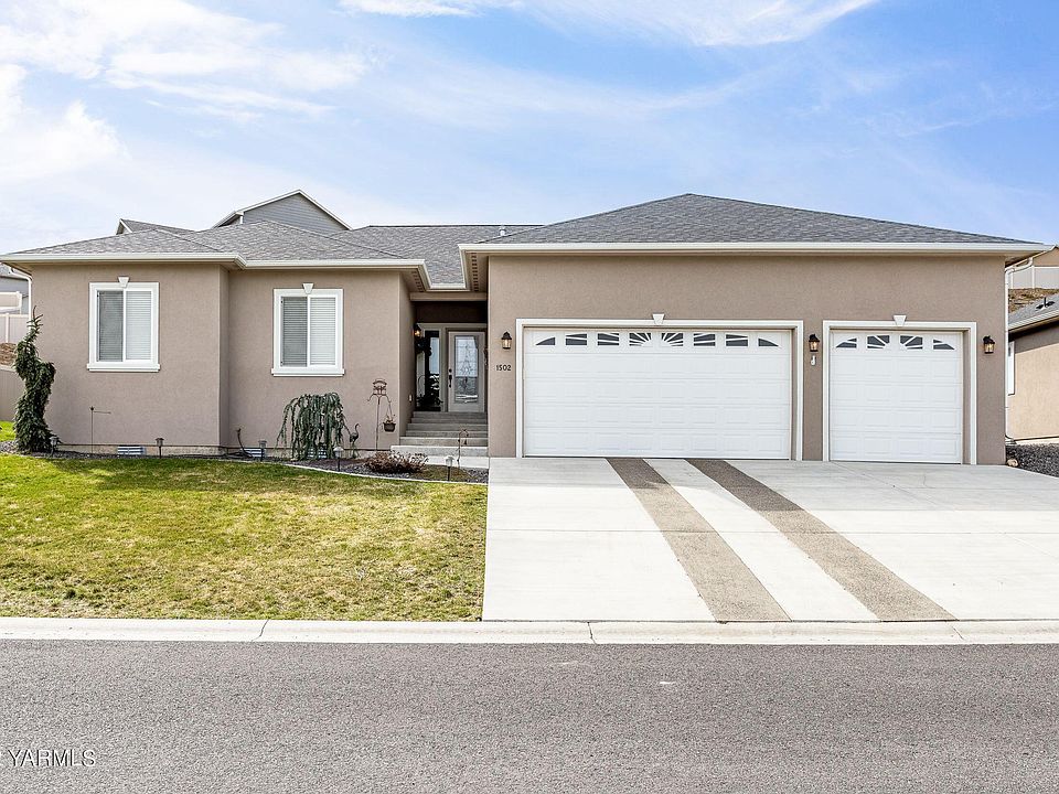 1502 W Naches Ave, Selah, WA 98942 Zillow