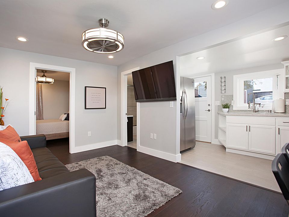 1st image of 2984 E St #C