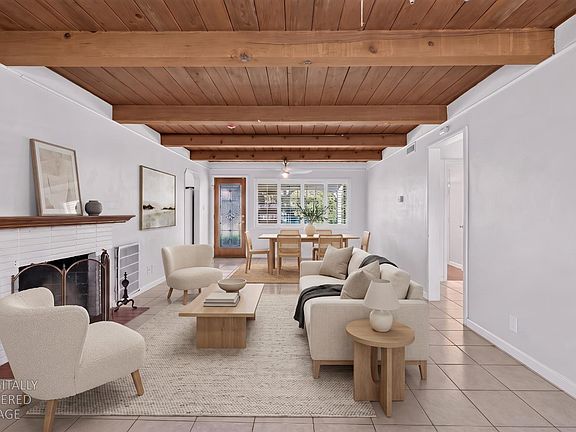 4th image of 1931 Calhoun Way
