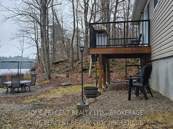 368 Troy Lake Rd, Rideau Lakes, ON K0G 1E0