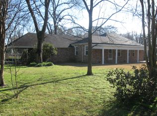 5 Ezell Dr, Indianola, MS 38751