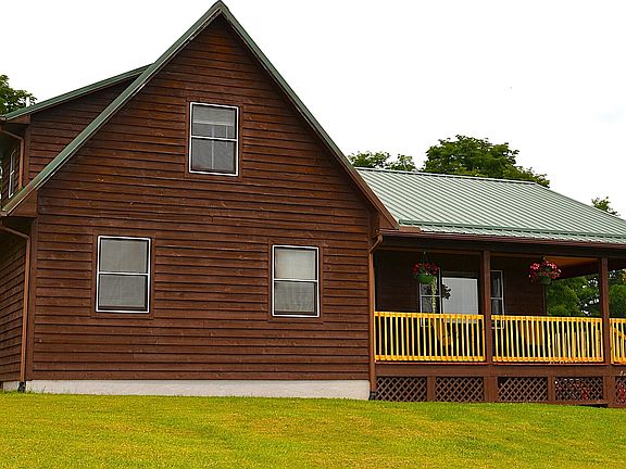 2nd image of 360 Valley Ridge Cir
