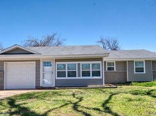 808 Butler St, Moore, OK 73160
