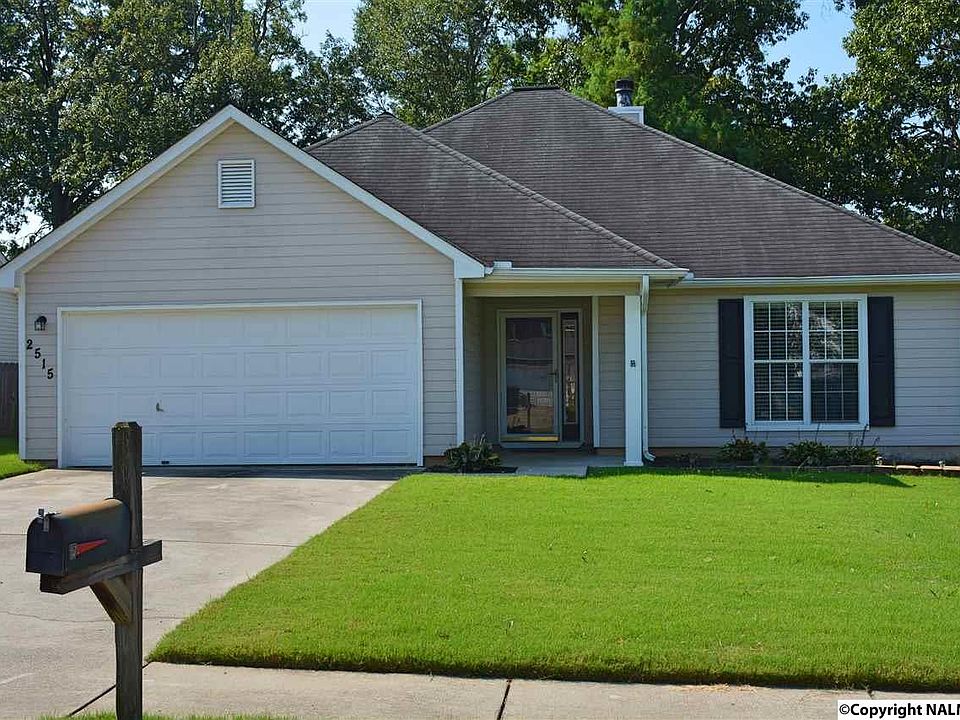 1st image of 2515 Bonnie Oaks Dr SW