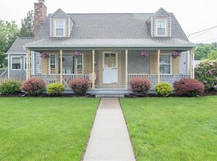 73 Stone Ave, Warwick, RI 02889
