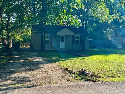 801 W Jefferson St, Waxahachie, TX, 75165