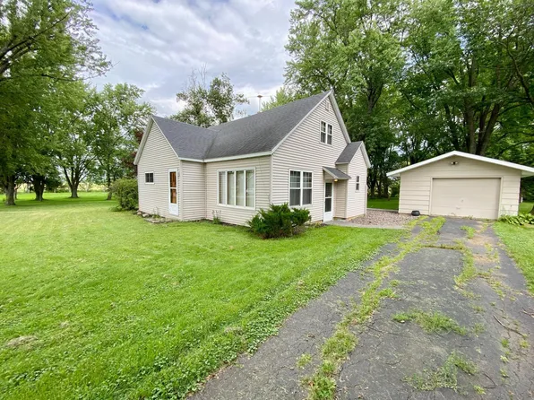 324 N Lincoln St, Stetsonville, WI 54480