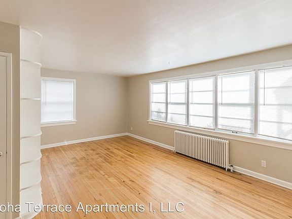 2nd image of 907 10th Ave E APT B