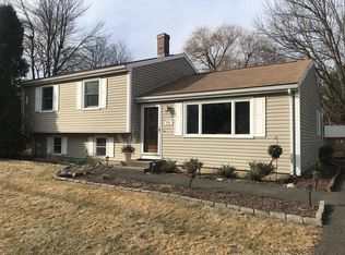 151 Valley Brook Rd, Feeding Hills, MA 01030