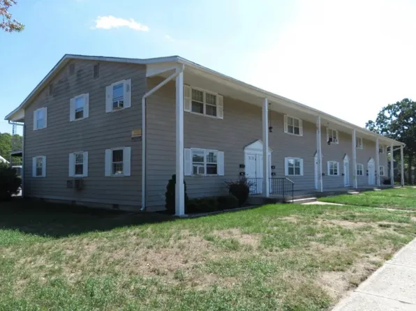 533 1/2 N 9th St, Millville, NJ 08332