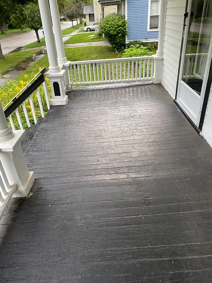 733 Minor Ave — Photo 2