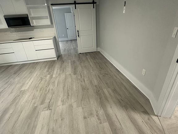 3rd image of 141 Union St #1