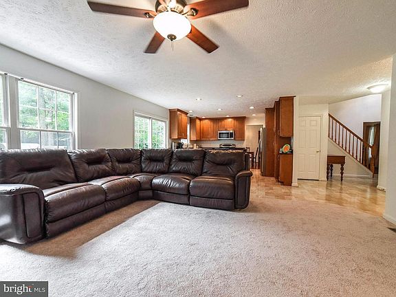4th image of 47755 Wickshire Dr