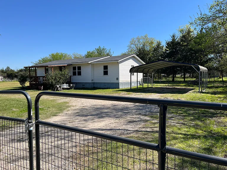 159 County Road 3501 — Photo 1