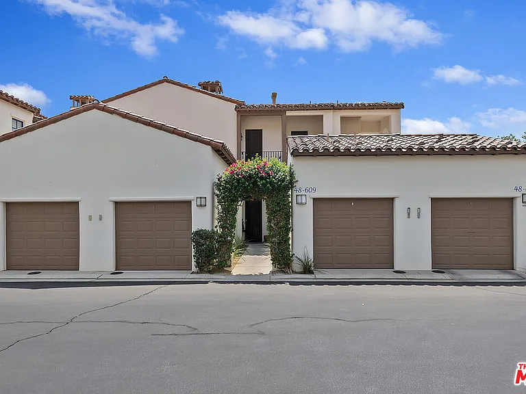 48613 Classic Dr — Photo 23