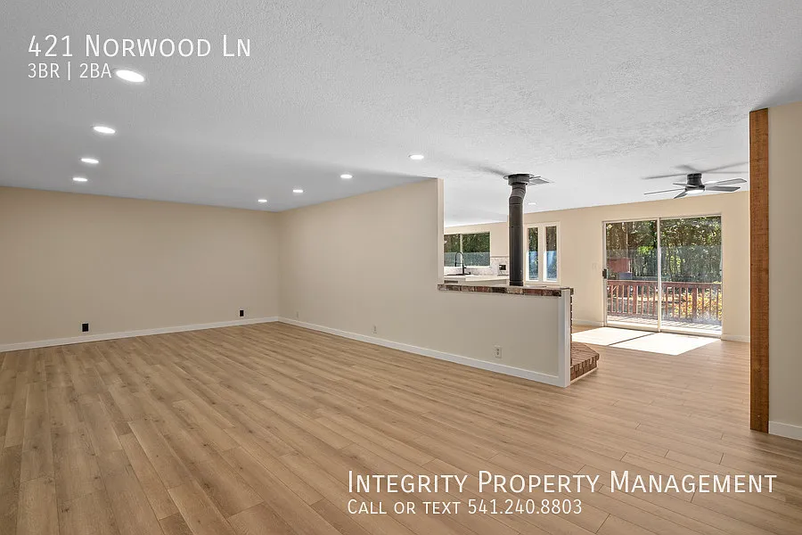 3 bed, 1686 sqft, $2,350 — Photo 2