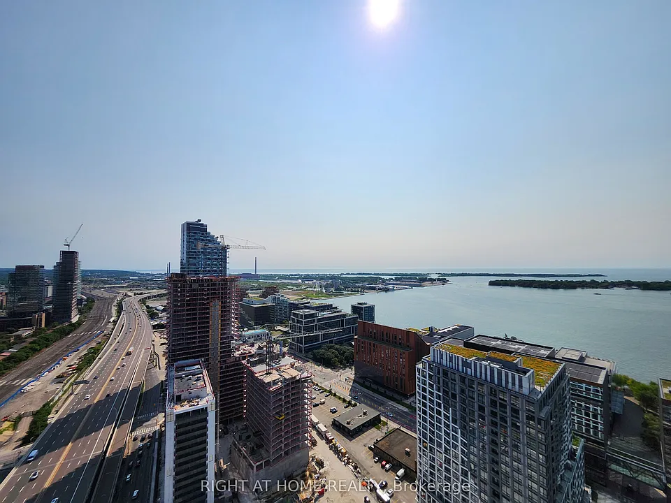20 Richardson St #3210