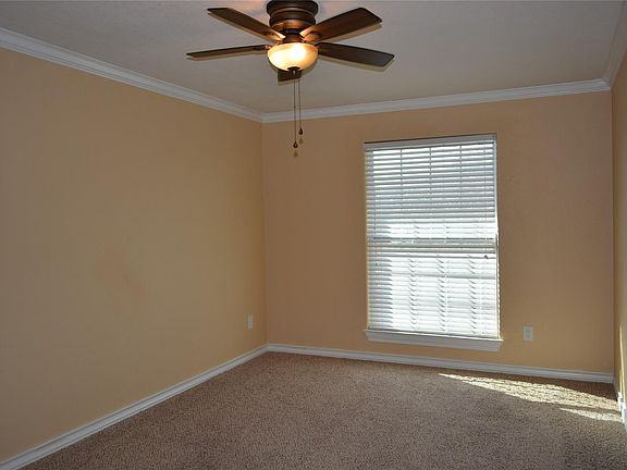 5th image of 13703 Cambourne Dr