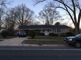14308 Bauer Dr, Rockville, MD 20853