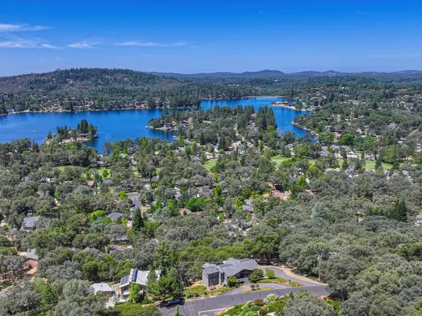 12253 Wanderer Rd, Auburn, CA 95602