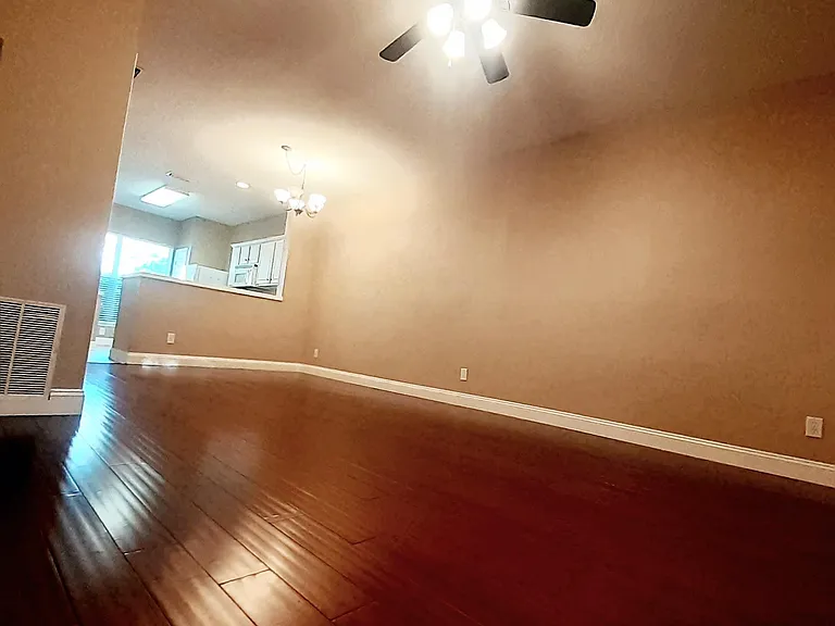 3568 Twisted Tree Ln — Photo 3