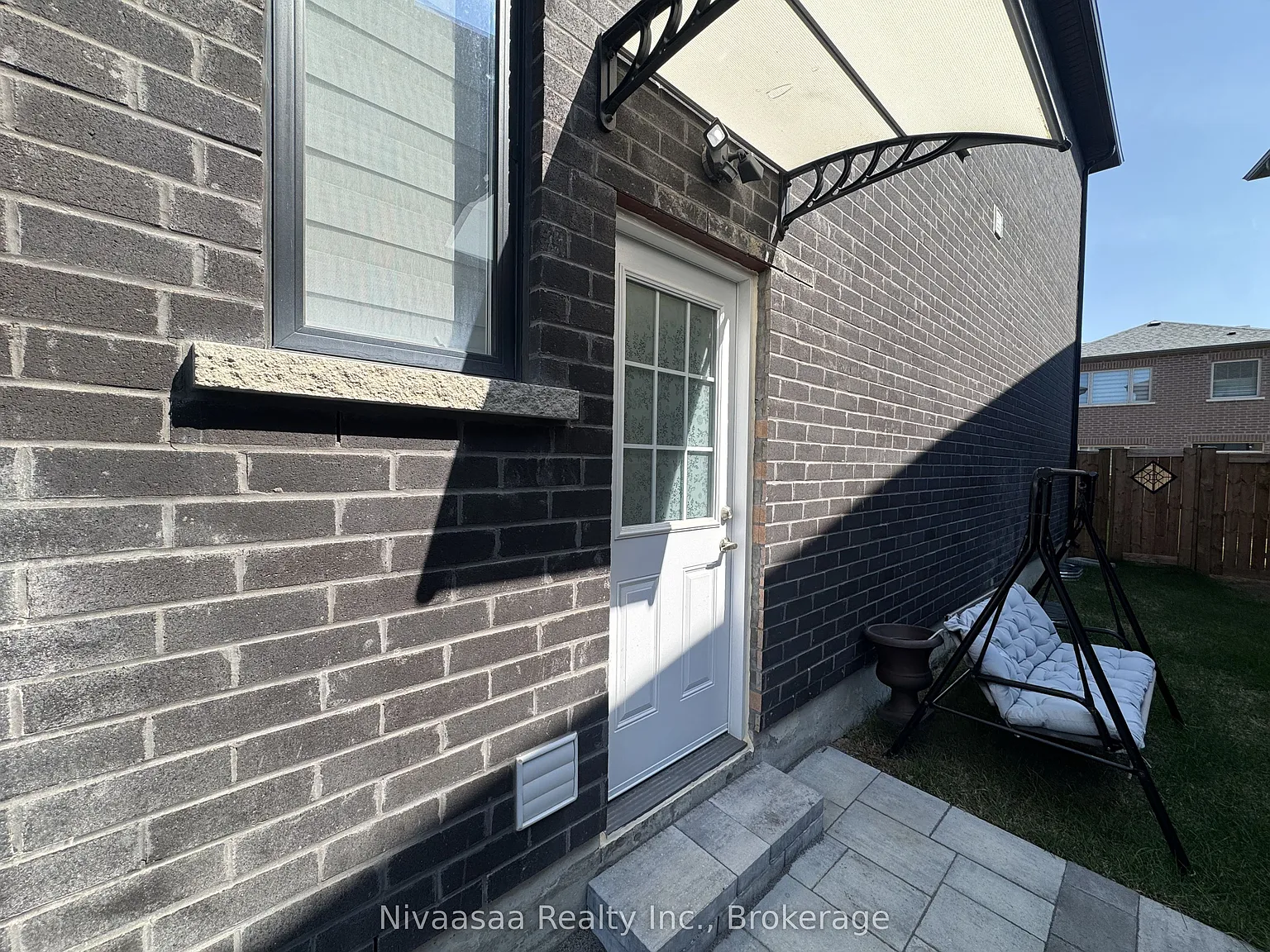 2 bed, $1,700 — Photo 2