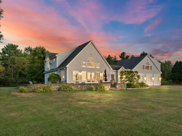 29 Willow Drive, Windham, ME 04062