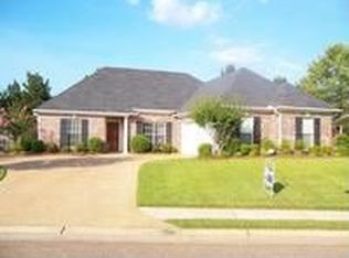 131 Channing Cir, Canton, MS 39046