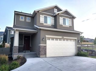 2961 S Willow Creek Dr, Saratoga Springs, UT 84045