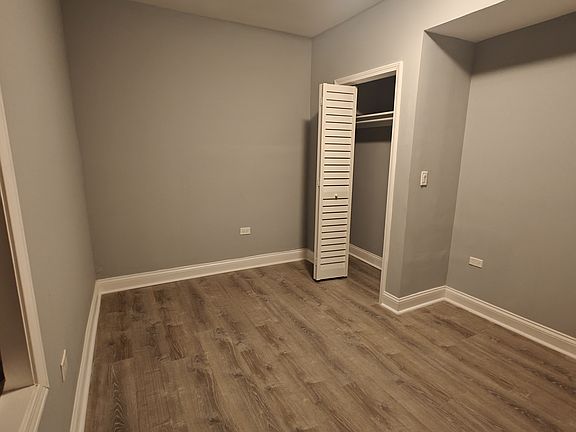5th image of 7959 S Essex Ave #3
