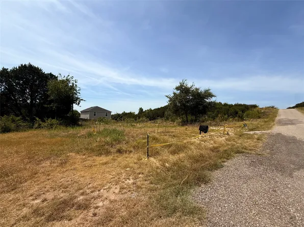 3519 Cedar Dr, Granbury, TX 76048