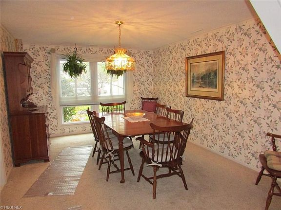 5th image of 17515 Fairlawn Dr