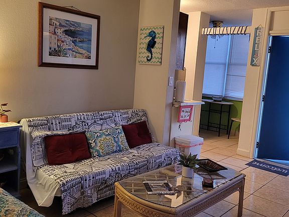 5th image of 935 S Atlantic Ave #1
