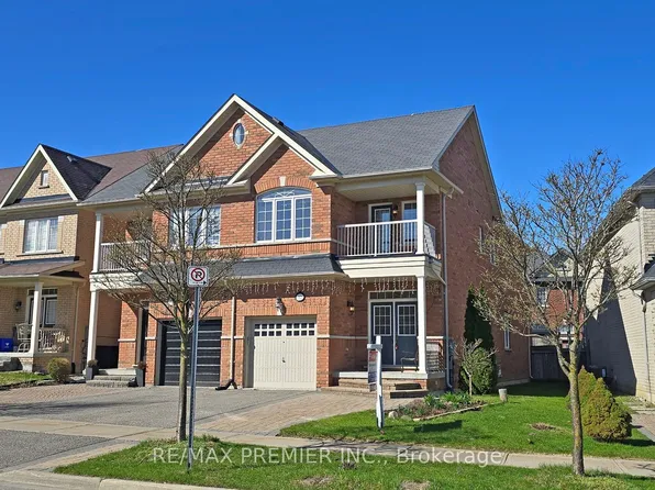 32 Blue Grouse Rd, Vaughan, ON L6A 4B9