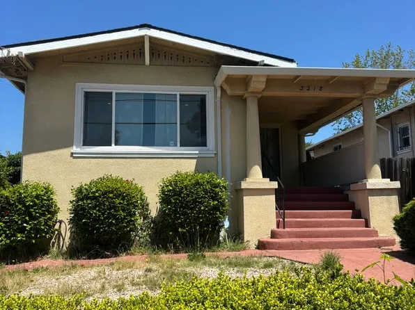 3218 School St, Oakland, CA 94602