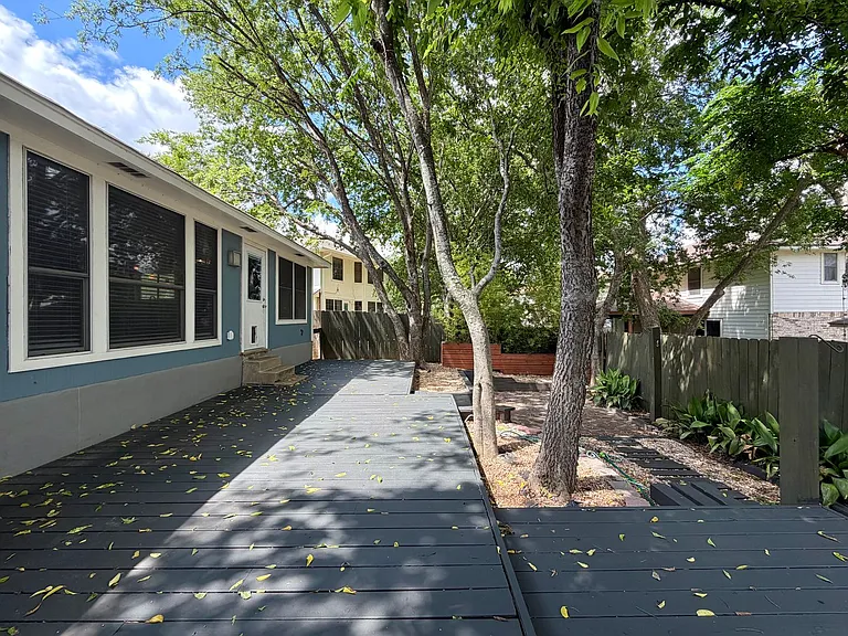 12518 Zeller Ln — Photo 29