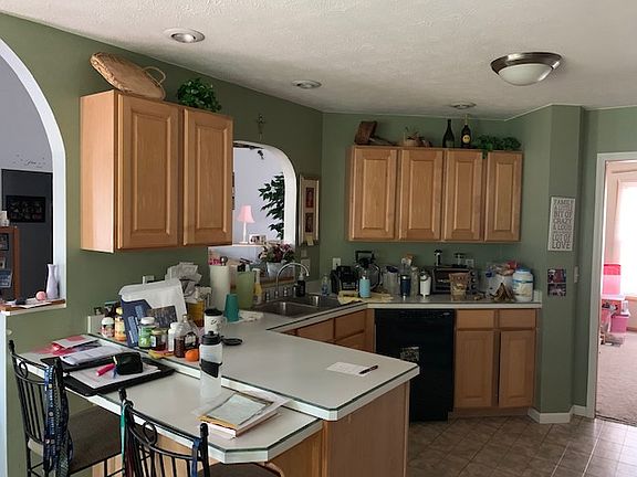 4th image of 3919 Stonegate Dr